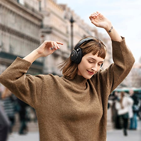 Soundcore by Anker Life Q30 Hybrid Active Noise Cancelling